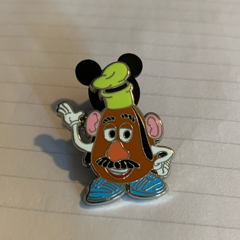 Mr. potato head with goofy hat toy story 2009